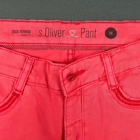 s.Oliver Red Smart Bermuda Loose Fit Shorts Size 36 US 28 - Picture 3 of 7